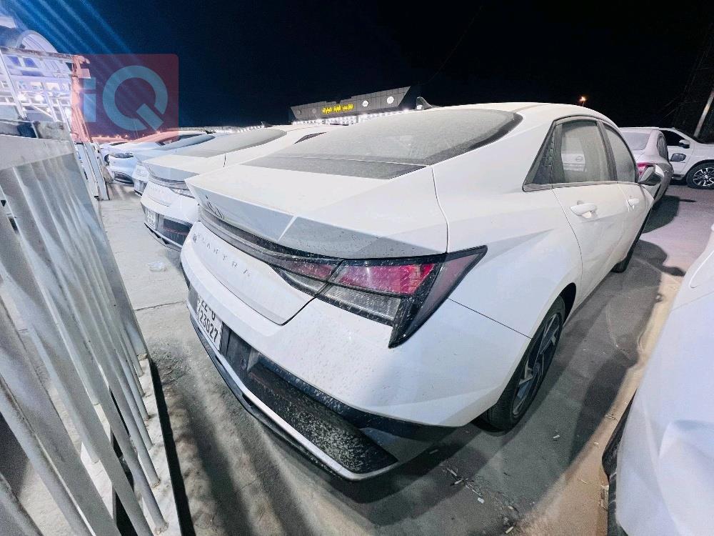 هيونداي النترا